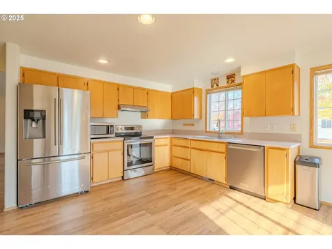 16309 NE 12th Street Vancouver WA 98684