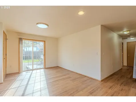 16309 NE 12th Street Vancouver WA 98684
