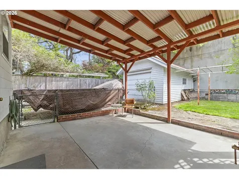 4064 N Massachusetts Avenue Portland OR 97227
