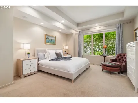 840 NW Deerfern Loop Camas WA 98607