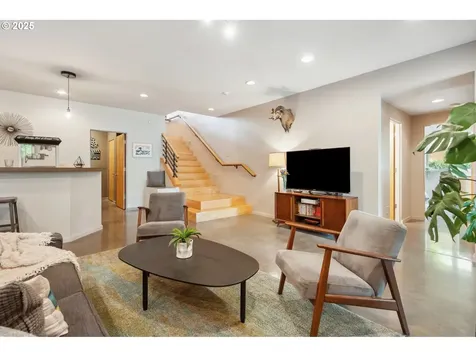 840 NW Deerfern Loop Camas WA 98607