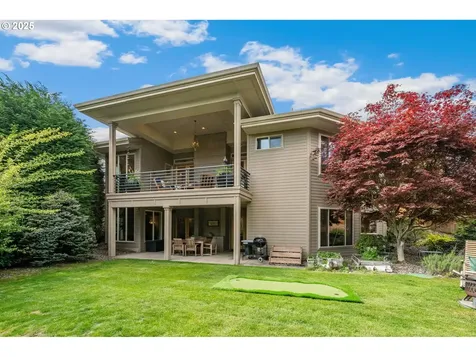840 NW Deerfern Loop Camas WA 98607