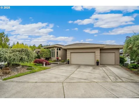 840 NW Deerfern Loop Camas WA 98607