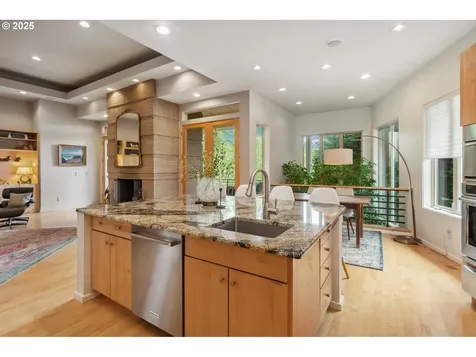 840 NW Deerfern Loop Camas WA 98607