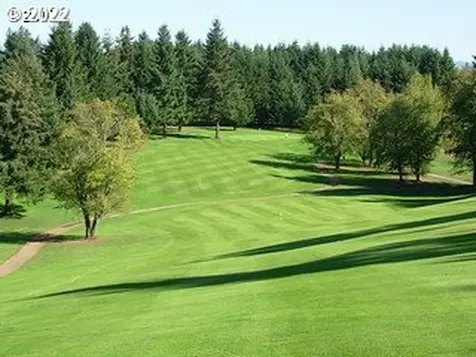 25230 S Wallens Road Estacada OR 97023