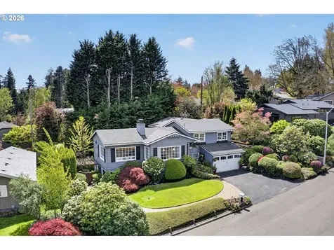 1820 Kilkenny Drive Lake Oswego OR 97034