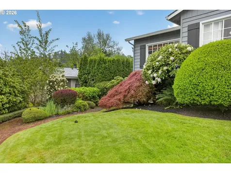 1820 Kilkenny Drive Lake Oswego OR 97034