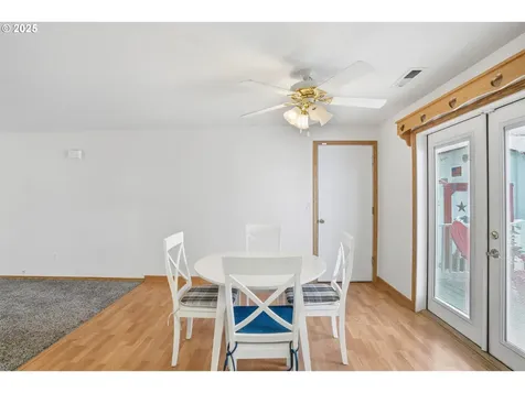 132 Penny Lane Kelso WA 98626