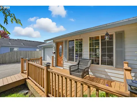 132 Penny Lane Kelso WA 98626