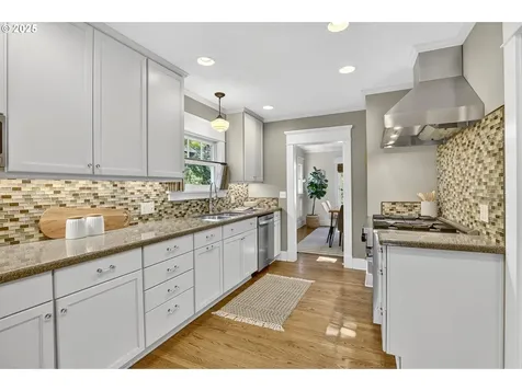 1614 NE 46th Avenue Portland OR 97213