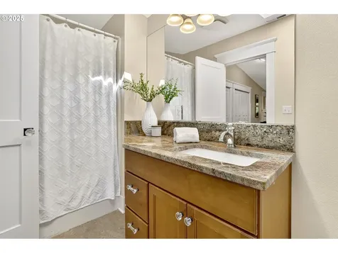 1614 NE 46th Avenue Portland OR 97213