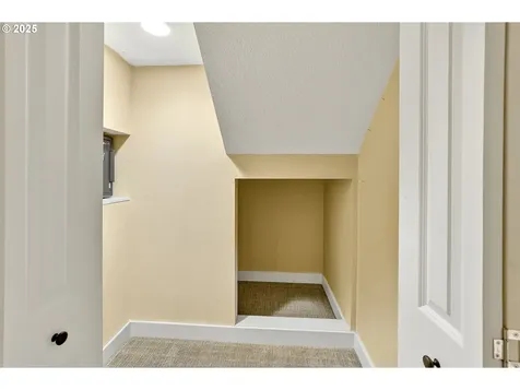 1614 NE 46th Avenue Portland OR 97213