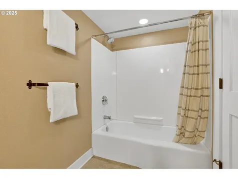 1614 NE 46th Avenue Portland OR 97213
