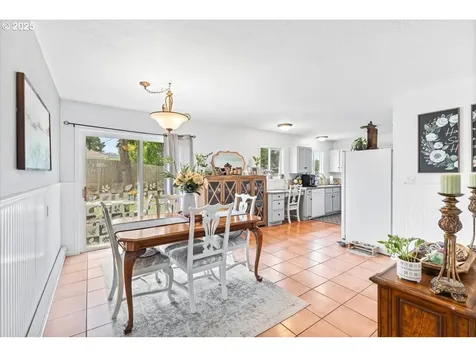 240 NE 10th Court Newport OR 97365