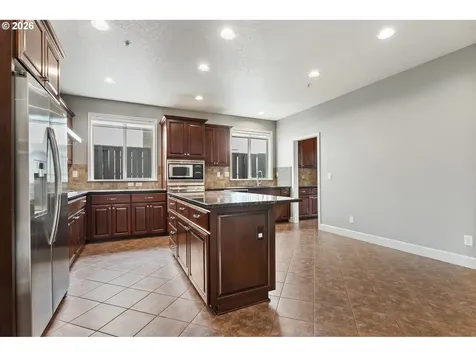 5245 NW 133rd Avenue Portland OR 97229