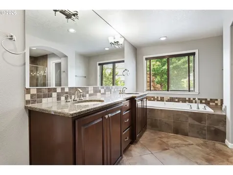 5245 NW 133rd Avenue Portland OR 97229