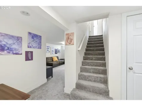 4135 NE Multnomah Street Portland OR 97232