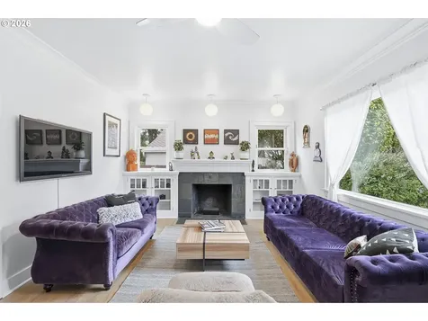 4135 NE Multnomah Street Portland OR 97232