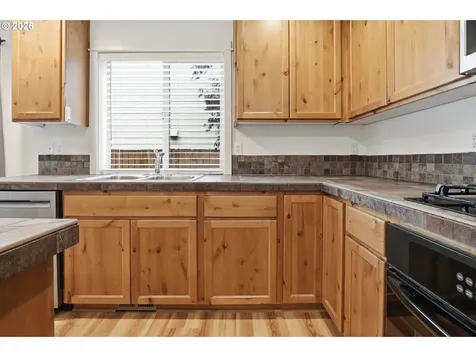 18124 SE Bush Terrace Portland OR 97236