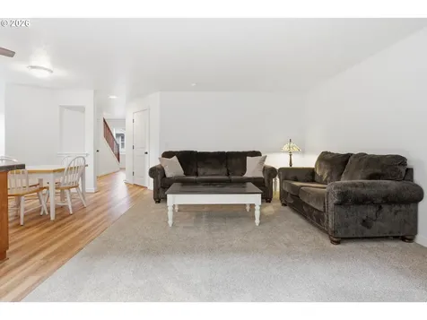 18124 SE Bush Terrace Portland OR 97236