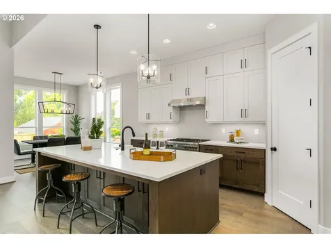 9240 SW 74th Avenue Portland OR 97223
