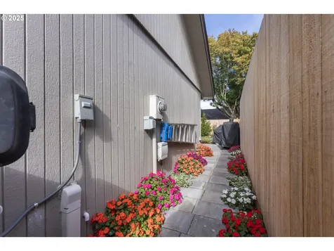 506 NW 82nd Street Vancouver WA 98665