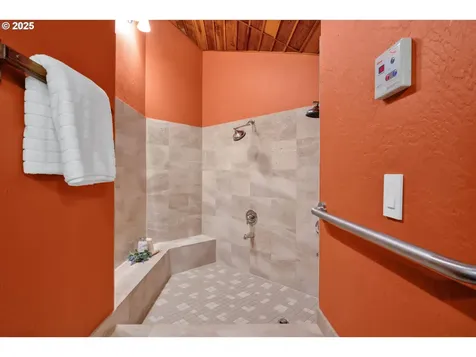 3574 Spring Boulevard Eugene OR 97405