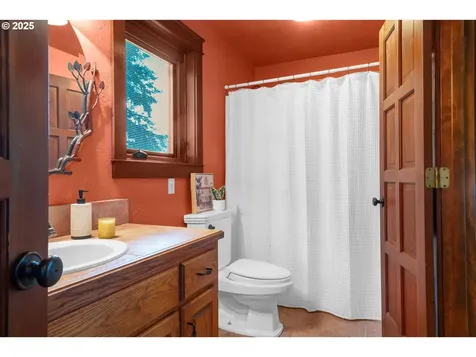 3574 Spring Boulevard Eugene OR 97405