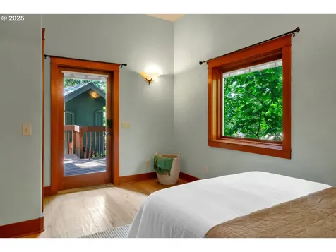 3574 Spring Boulevard Eugene OR 97405