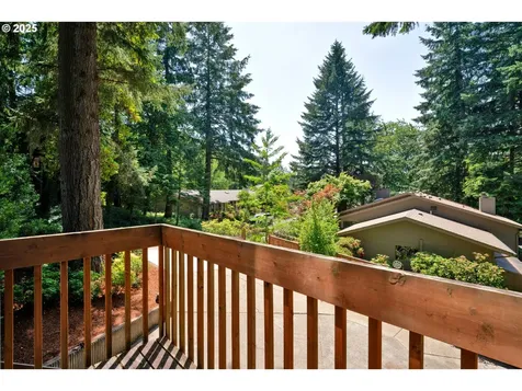 3574 Spring Boulevard Eugene OR 97405