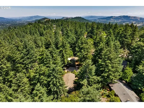 3574 Spring Boulevard Eugene OR 97405