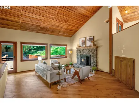 3574 Spring Boulevard Eugene OR 97405
