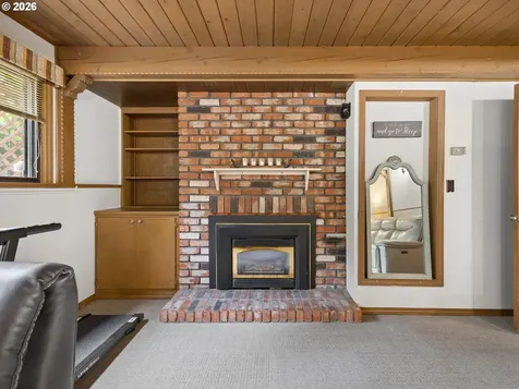 15120 SE Franklin Street Portland OR 97236