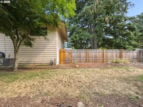 15120 SE Franklin Street Portland OR 97236