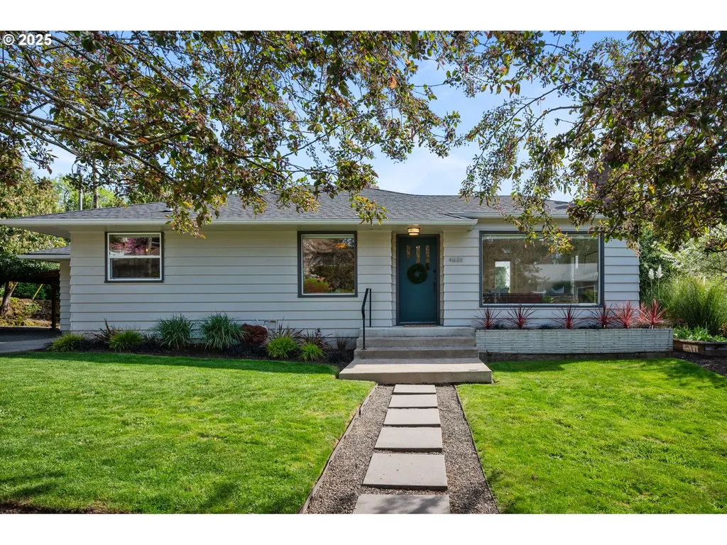 4630 SW Pendleton Street Portland OR 97221