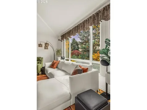 15092 SE Diamond Drive Clackamas OR 97015