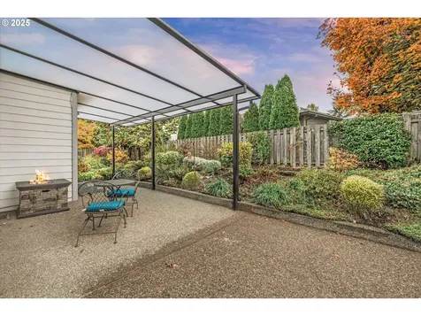 15092 SE Diamond Drive Clackamas OR 97015