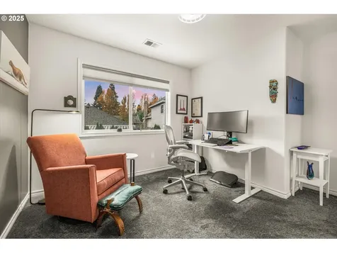 15092 SE Diamond Drive Clackamas OR 97015