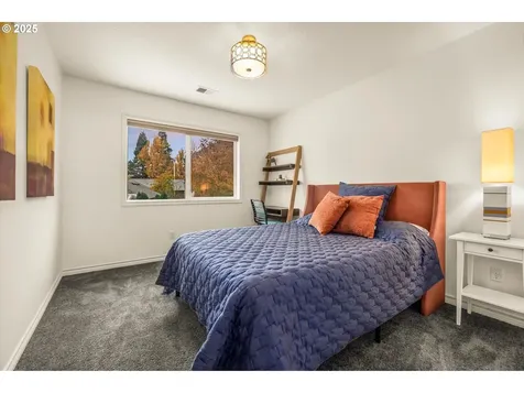 15092 SE Diamond Drive Clackamas OR 97015
