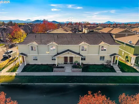 2531 NW Cedar Avenue Redmond OR 97756