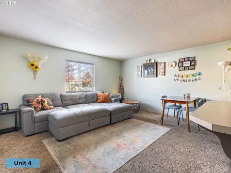 2531 NW Cedar Avenue Redmond OR 97756