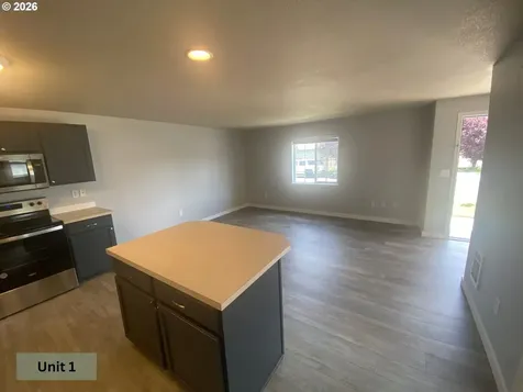 2531 NW Cedar Avenue Redmond OR 97756
