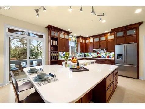 16184 Widman Court Oregon City OR 97045
