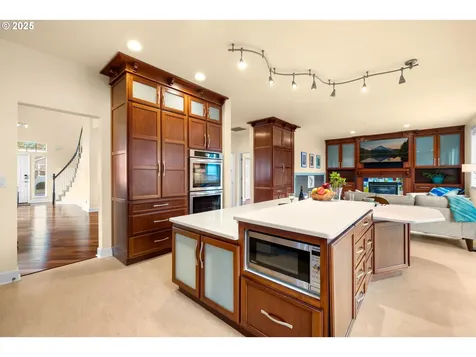 16184 Widman Court Oregon City OR 97045