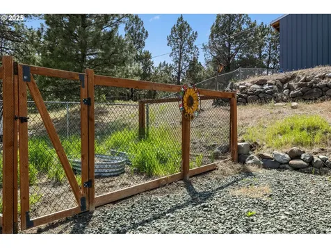 204 Adam Drive Canyon City OR 97820