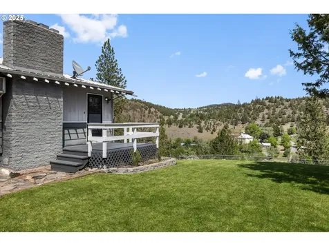 204 Adam Drive Canyon City OR 97820