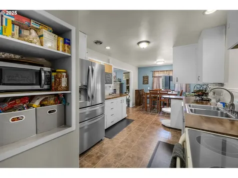 204 Adam Drive Canyon City OR 97820