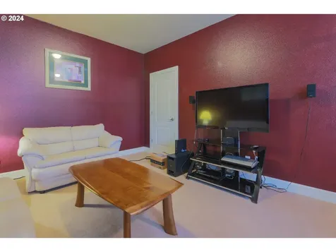 16610 SW Sandstone Court Beaverton OR 97007