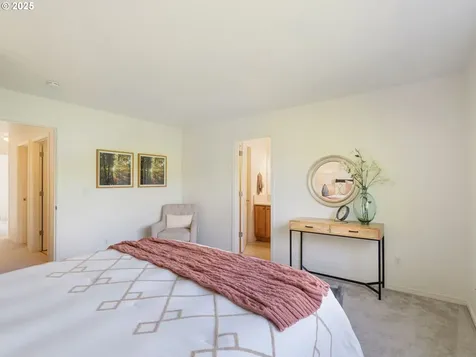 21069 SW Madeira Terrace Sherwood OR 97140
