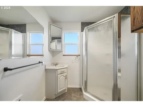 33099 Foster Road Cottage Grove OR 97424